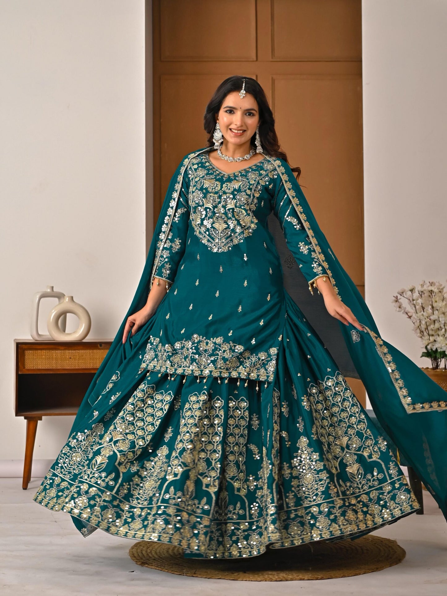 Dorsaron Women's Teal Chinon Silk Embroidery Zari Work Lehenga Choli