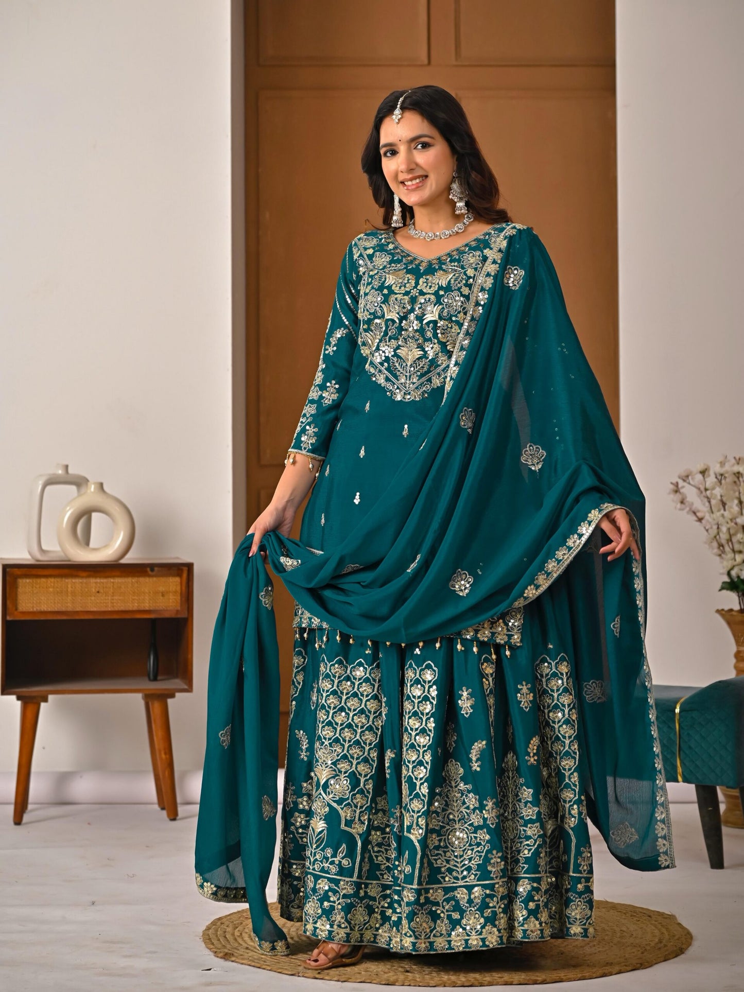 Dorsaron Women's Teal Chinon Silk Embroidery Zari Work Lehenga Choli