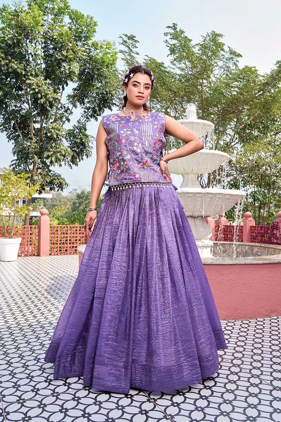 Dorsaron Women's Solid Lavender Gold Crush Embroider Work Lehenga Choli